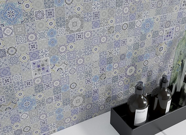You can revive your bathroom with the mosaic from Grey Desert collection